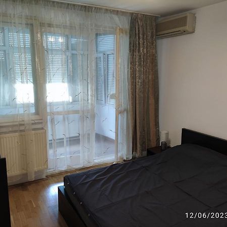 Fabian Central Apartment Bükreş Dış mekan fotoğraf
